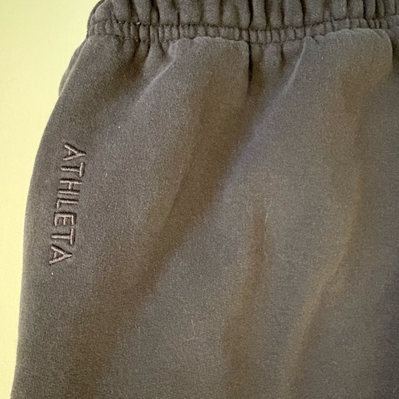 Athleta Forever Fleece High rise Jogger Size LP - Picture 8 of 8